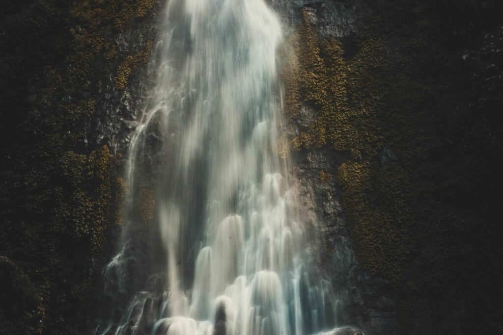 waterfall jibhi