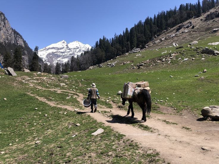 Chehni Kothi Trek