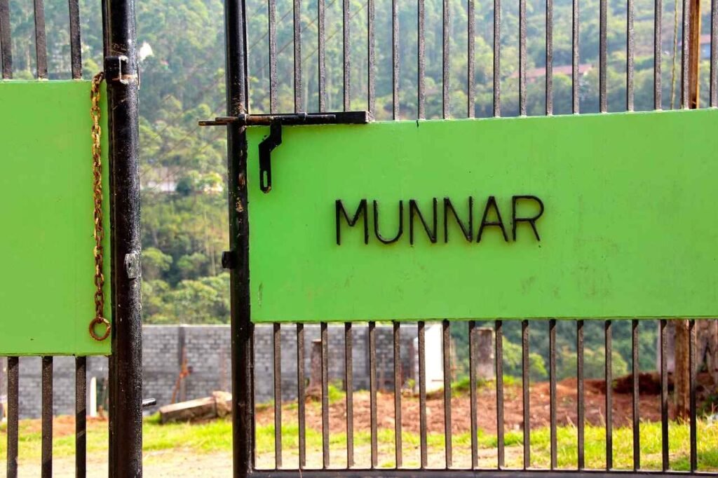 why to visit munnar